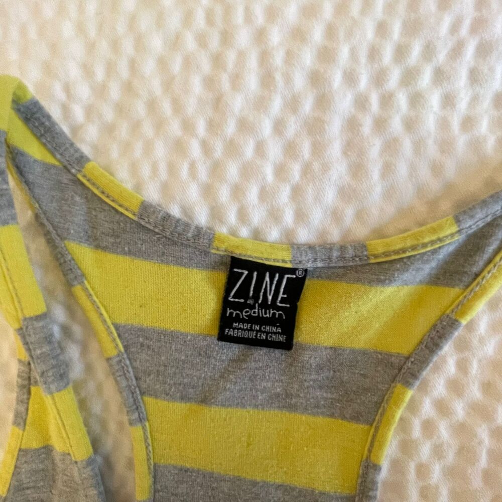 Zine Womens M Yellow Grey Striped Pocket Racerback Tank Top Casual Shirt - Picture 4 of 7